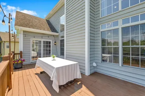 5 Covington Court Algonquin IL 60102
