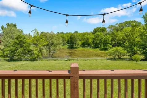 5 Covington Court Algonquin IL 60102