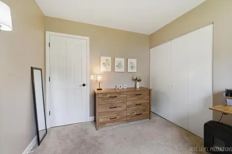 10 Shermead Road Montgomery IL 60538