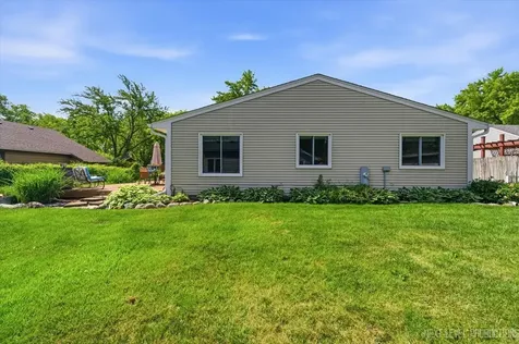 10 Shermead Road Montgomery IL 60538