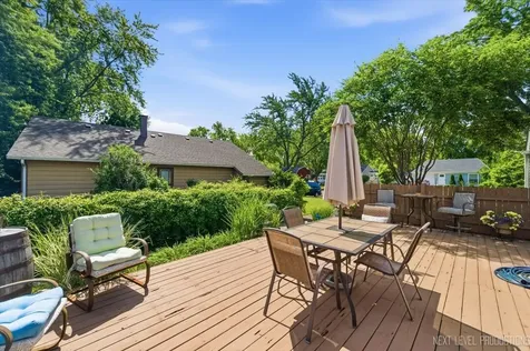 10 Shermead Road Montgomery IL 60538