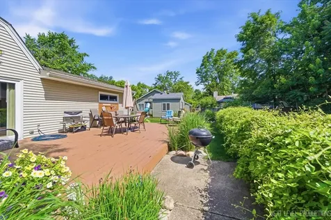 10 Shermead Road Montgomery IL 60538