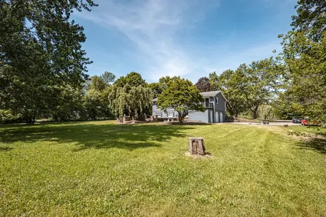 6N841 Longacre Drive St. Charles IL 60175