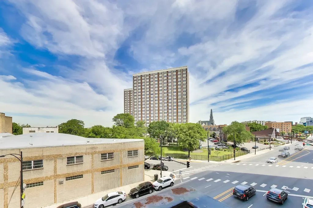 1645 West Ogden Avenue Chicago IL 60612