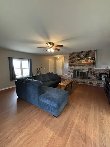 12903 Perry Road Dekalb IL 60115