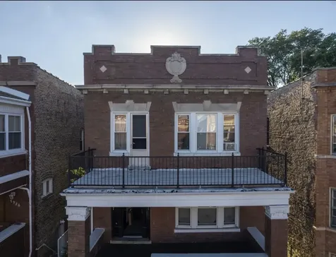 7924 South Peoria Street Chicago IL 60620