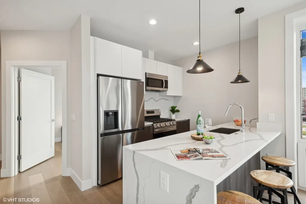 2342 West Adams Street Chicago IL 60612