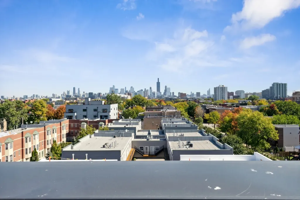 2342 West Adams Street Chicago IL 60612