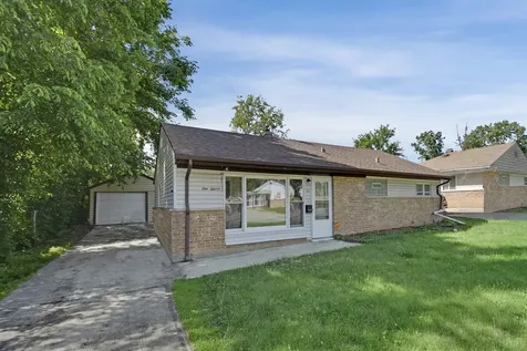111 Shabbona Drive Park Forest IL 60466
