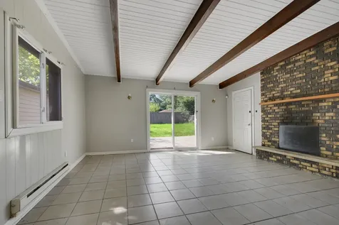 111 Shabbona Drive Park Forest IL 60466