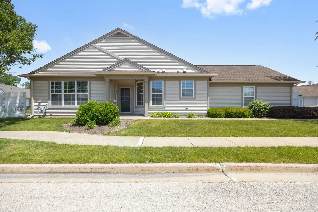 13634 Penefield Lane Huntley IL 60142