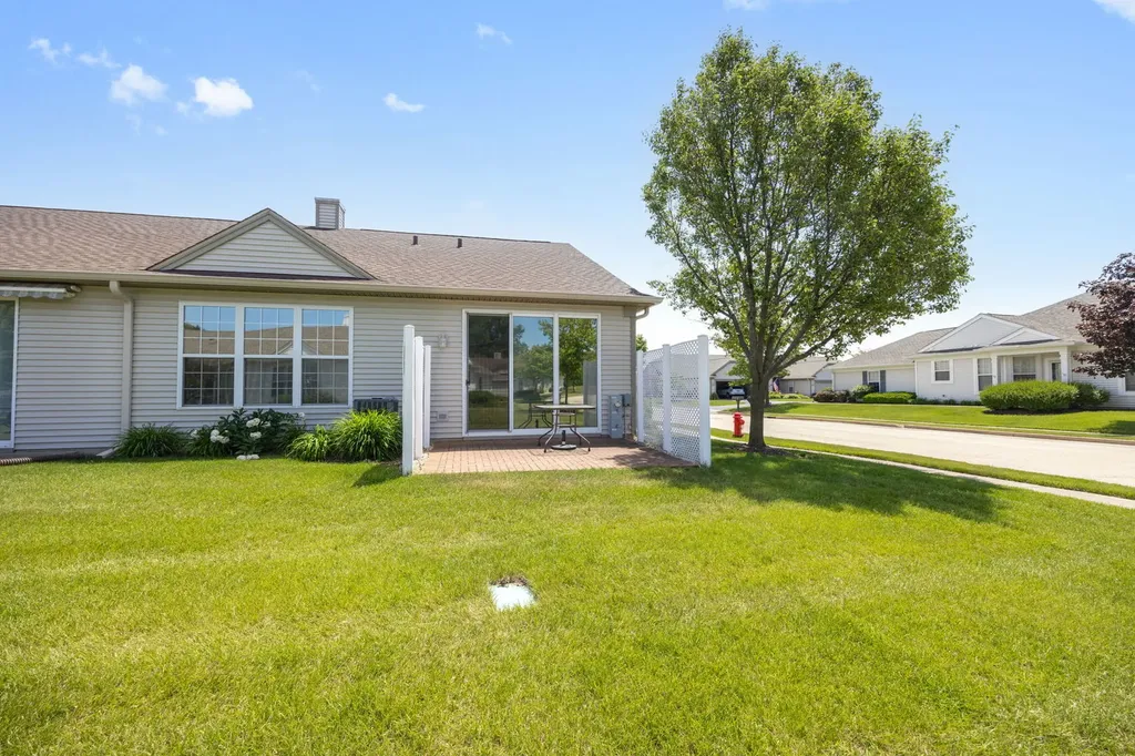 13634 Penefield Lane Huntley IL 60142