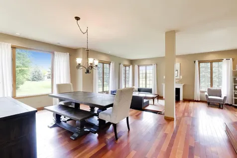 214 Red Bud Circle Sleepy Hollow IL 60118