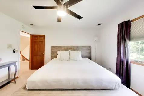 214 Red Bud Circle Sleepy Hollow IL 60118