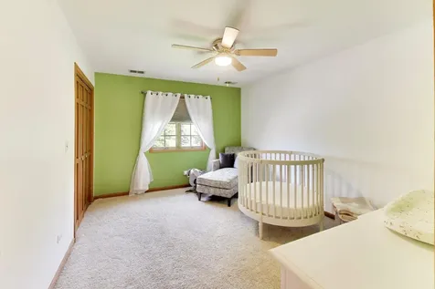 214 Red Bud Circle Sleepy Hollow IL 60118