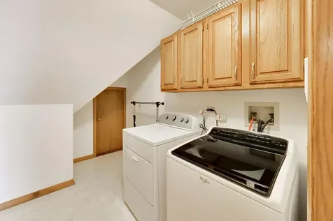 214 Red Bud Circle Sleepy Hollow IL 60118