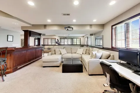 214 Red Bud Circle Sleepy Hollow IL 60118