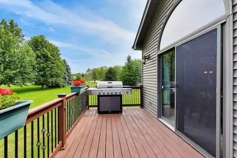 214 Red Bud Circle Sleepy Hollow IL 60118