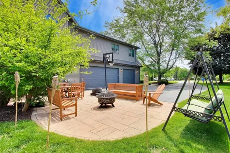 214 Red Bud Circle Sleepy Hollow IL 60118