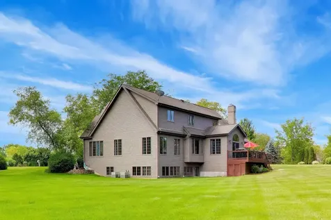 214 Red Bud Circle Sleepy Hollow IL 60118