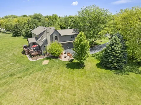 214 Red Bud Circle Sleepy Hollow IL 60118