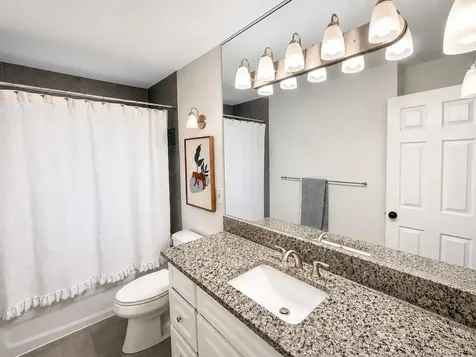 661 North Wren Avenue Palatine IL 60067