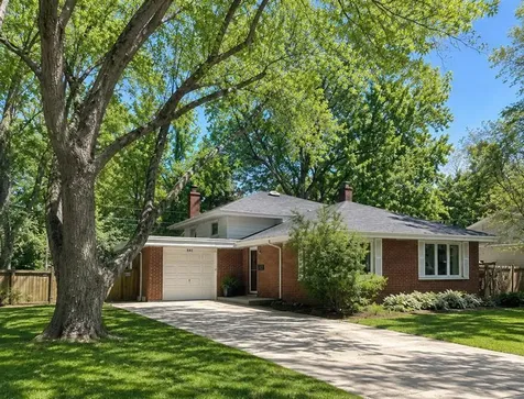 661 North Wren Avenue Palatine IL 60067