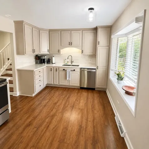 661 North Wren Avenue Palatine IL 60067