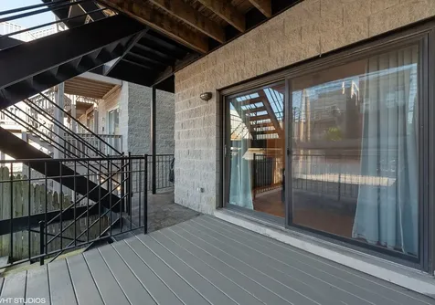 2430 West Iowa Street Chicago IL 60622