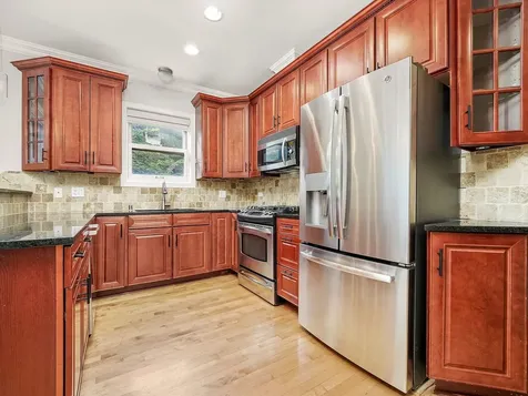 2430 West Iowa Street Chicago IL 60622