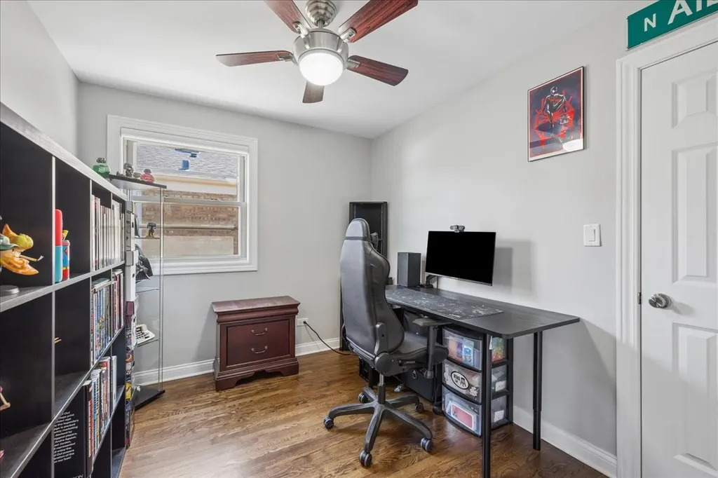 7542 West Bryn Mawr Avenue Chicago IL 60631