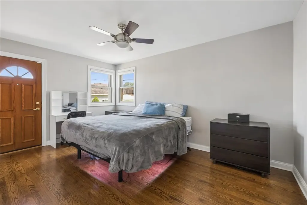 7542 West Bryn Mawr Avenue Chicago IL 60631