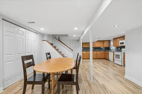 7542 West Bryn Mawr Avenue Chicago IL 60631