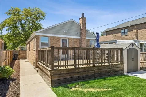 7542 West Bryn Mawr Avenue Chicago IL 60631
