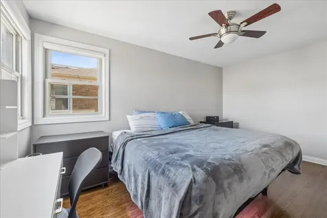 7542 West Bryn Mawr Avenue Chicago IL 60631