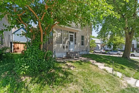 1730 10TH Street Moline IL 61265