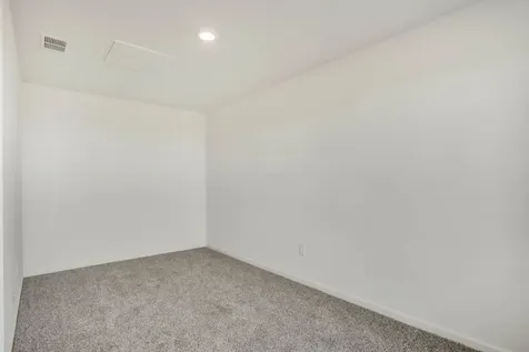 422 Lakeshore Court St. Charles IL 60174