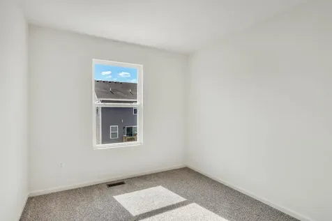 422 Lakeshore Court St. Charles IL 60174