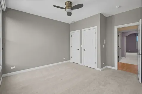 2064 Valor Court Glenview IL 60026