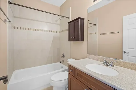 2064 Valor Court Glenview IL 60026