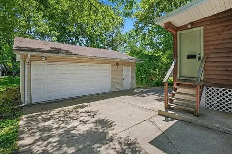 1661 Burr Oak Road Homewood IL 60430