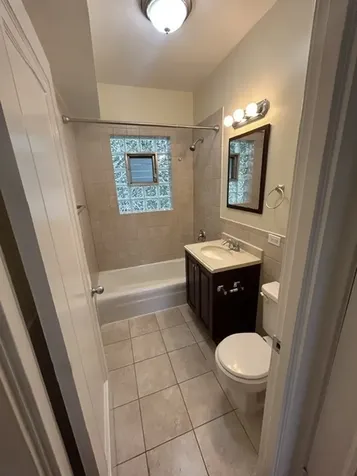 4514 West Wellington Avenue Chicago IL 60641