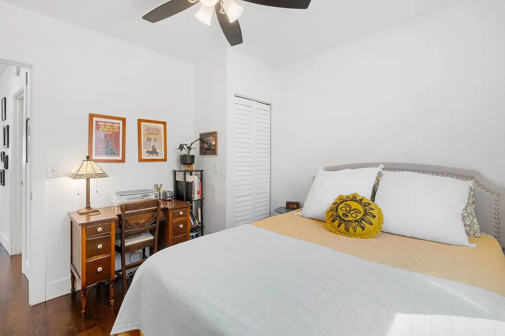 5364 North Normandy Avenue Chicago IL 60656