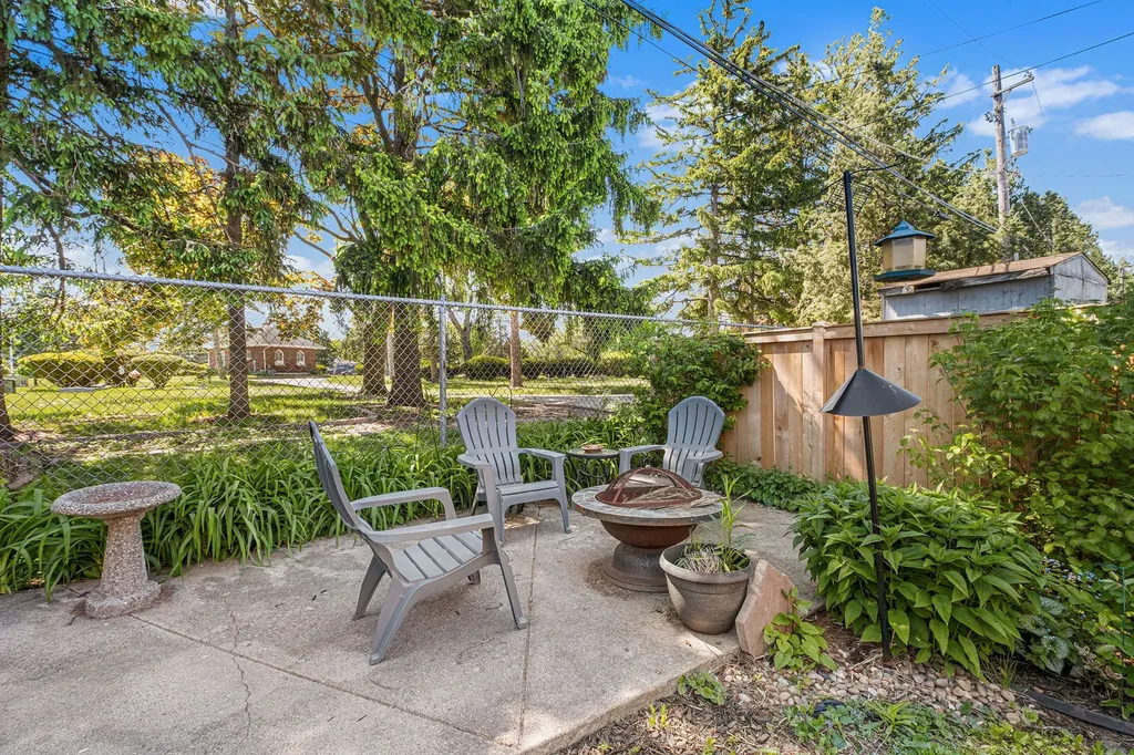 5364 North Normandy Avenue Chicago IL 60656