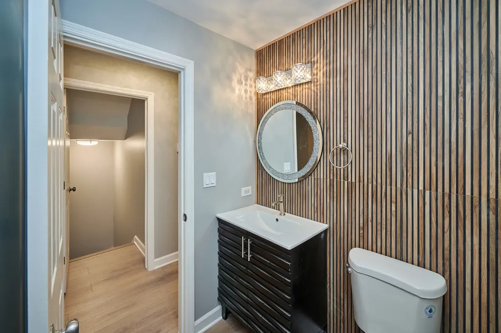 1506 East 72nd Place Chicago IL 60619