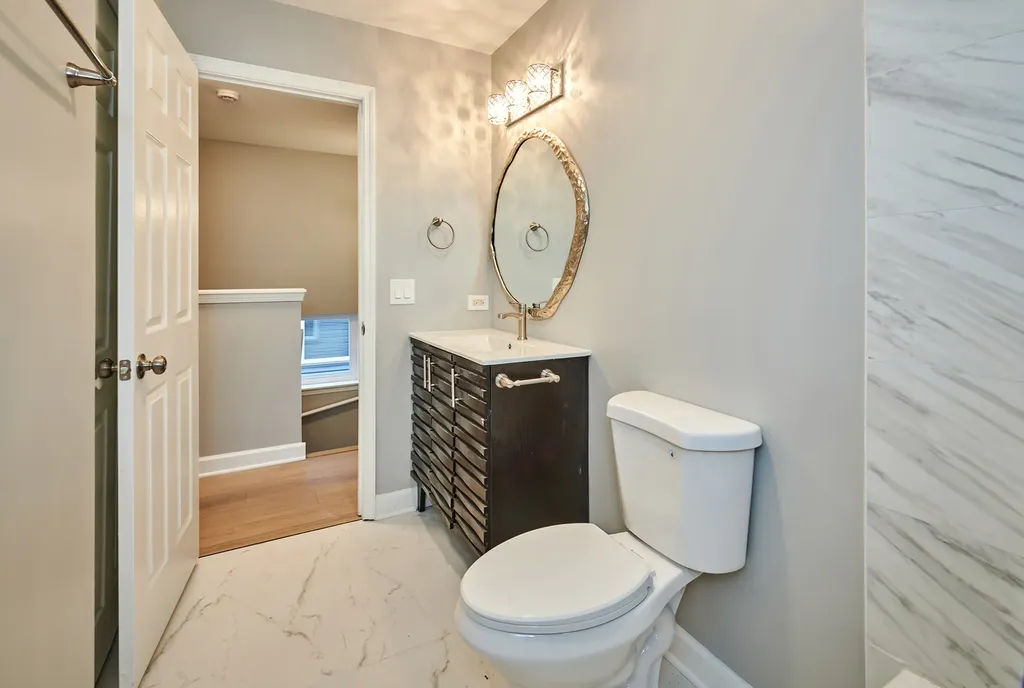 1506 East 72nd Place Chicago IL 60619