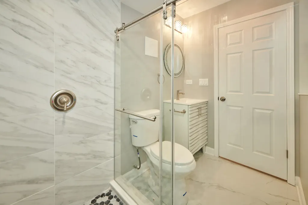 1506 East 72nd Place Chicago IL 60619