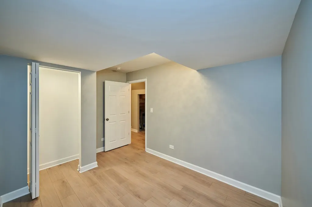 1506 East 72nd Place Chicago IL 60619