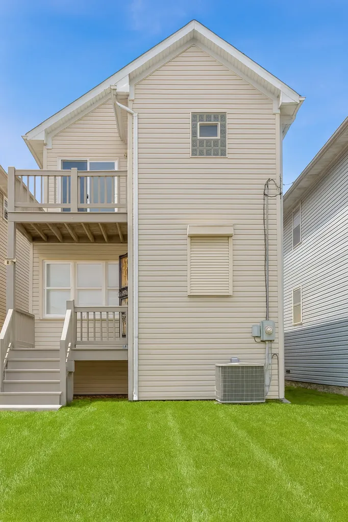 1506 East 72nd Place Chicago IL 60619