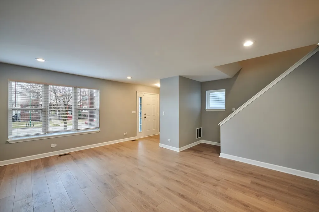 1506 East 72nd Place Chicago IL 60619